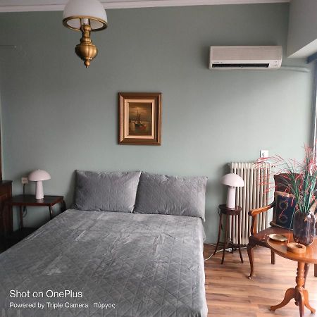 Central Sophisticated Studio Pyrgos Near Olympia Екстер'єр фото