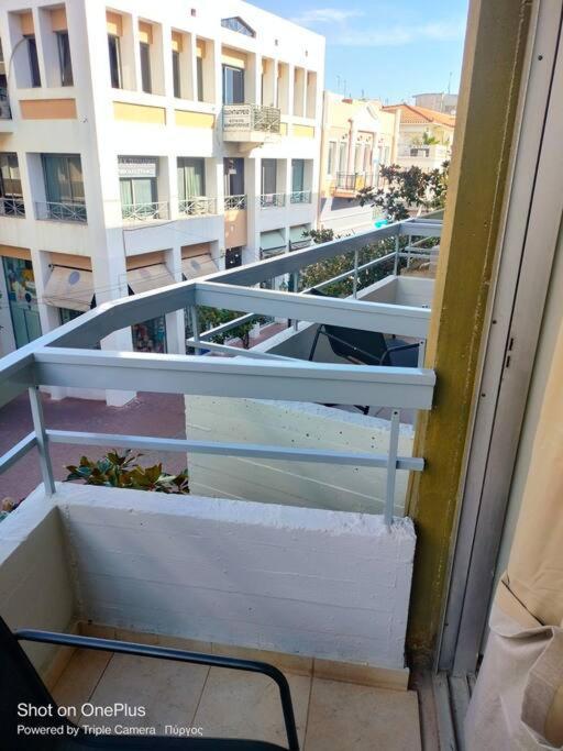 Central Sophisticated Studio Pyrgos Near Olympia Екстер'єр фото